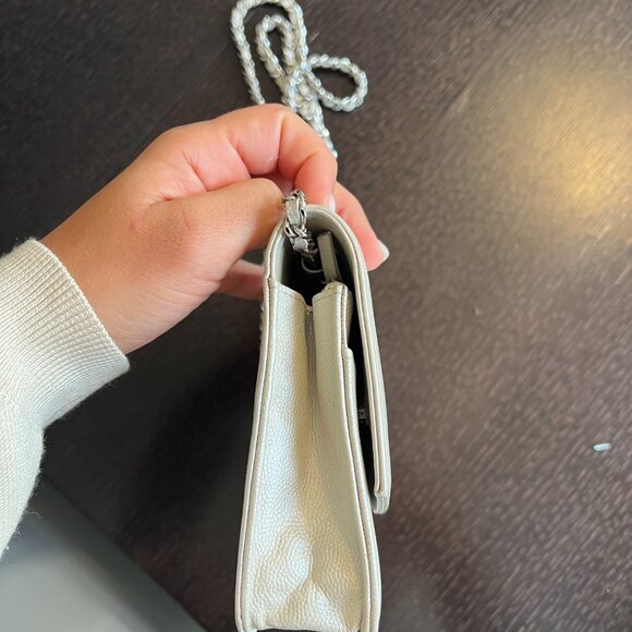 Chanel 2009 Pearl White Sevruga Caviar Leather Wallet On Chain Bag - Picture 3 of 8